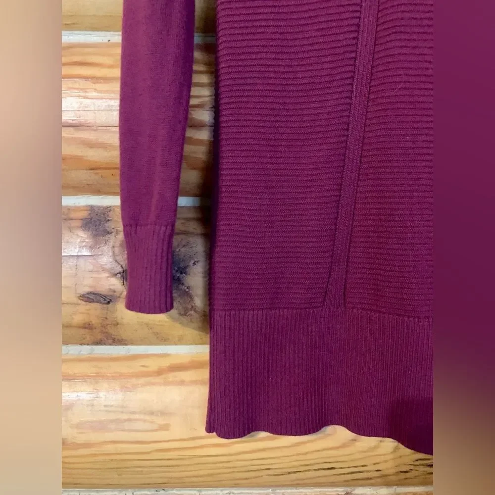 Style & Co. Tunic Length Burgundy Sweater with Angled Flap Collar Medium - Picture 7 of 10